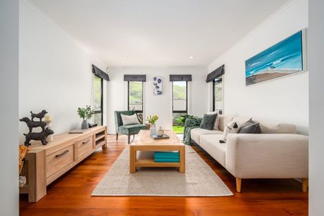 Photo of property in 6 Romaine Road, Churton Park, Wellington, 6037