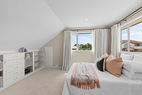 Photo of property in 2/46 Orlando Crescent, Waimairi Beach, Christchurch, 8083