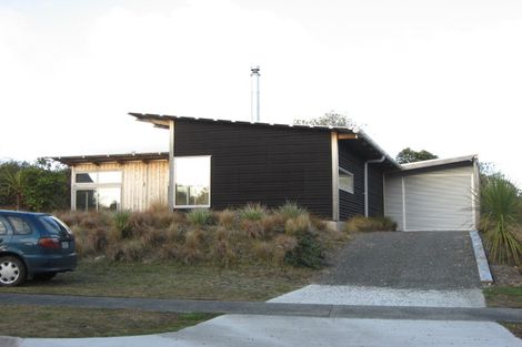 Photo of property in 14 Te Waaka Terrace, Kuratau, Turangi, 3381