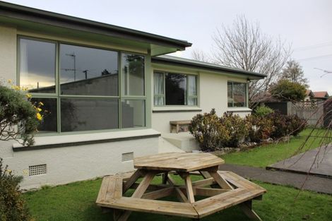 Photo of property in 52 John Street, Winton, 9720