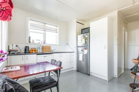 Photo of property in 1016 Hood Street, Mayfair, Hastings, 4122