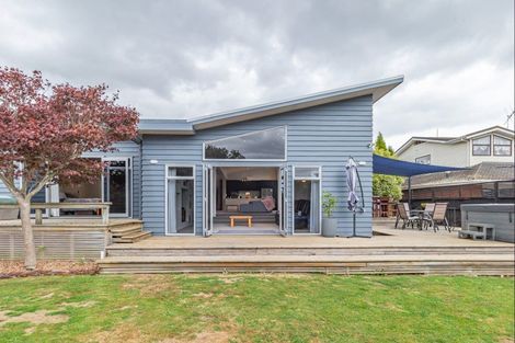 Photo of property in 9 Macarthur Street, Levin, 5510