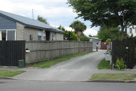 Photo of property in 11 Taranui Place, Bromley, Christchurch, 8062