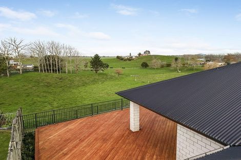 Photo of property in 15 Carlingford Rise, Dinsdale, Hamilton, 3204