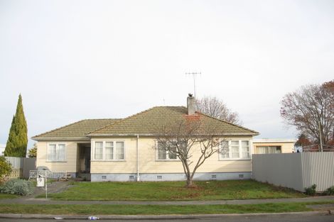 Photo of property in 19 Russell Road, Marewa, Napier, 4110
