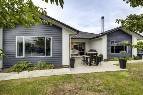 Photo of property in 81 Arataki Road, Havelock North, 4130