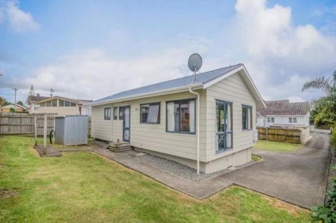 Photo of property in 42a Rimu Street, New Lynn, Auckland, 0600