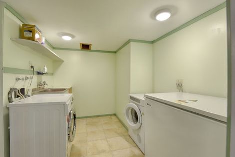 Photo of property in 10 Denton Street, Gore, 9710