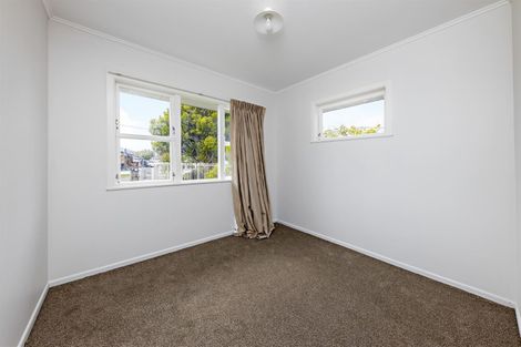 Photo of property in 10 Halswell Street, Mangere East, Auckland, 2024