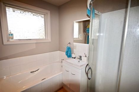 Photo of property in 21 Montrose Avenue, Culverden, 7392