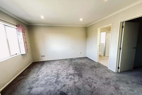 Photo of property in 74 Clover Drive, Henderson, Auckland, 0610