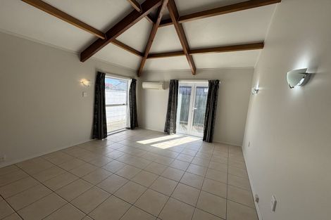 Photo of property in 172 Waimairi Road, Ilam, Christchurch, 8041