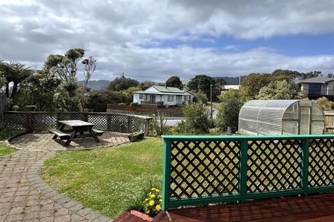 Photo of property in 36 Arnott Heights, Greymouth, 7805