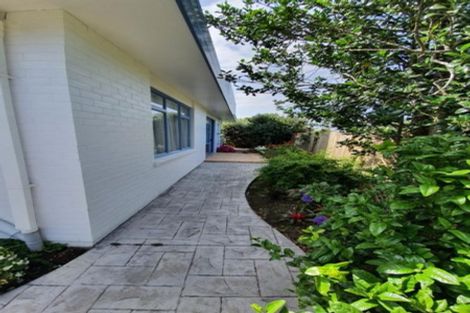 Photo of property in 33a Youngs Road, Papakura, 2110