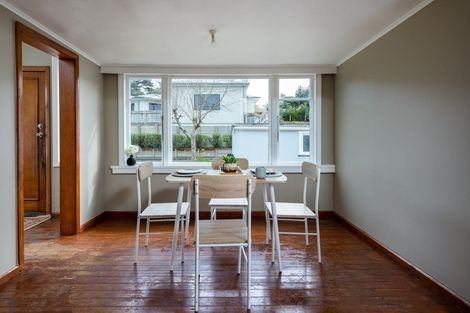 Photo of property in 7 Lorna Street, Lynmouth, New Plymouth, 4310