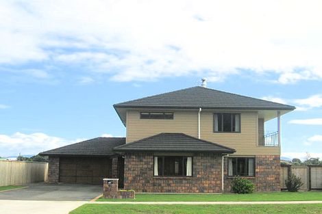 Photo of property in 63 Awatea Avenue, Paraparaumu, 5032