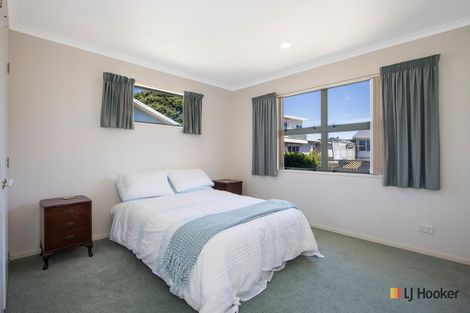 Photo of property in 10 Shaw Road, Waihi Beach, 3611