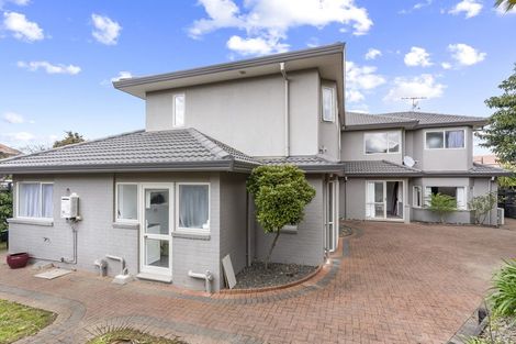 Photo of property in 9 Nathan Close, Somerville, Auckland, 2014