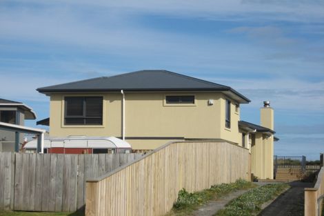 Photo of property in 21 Rua Avenue, Waitarere Beach, Levin, 5510