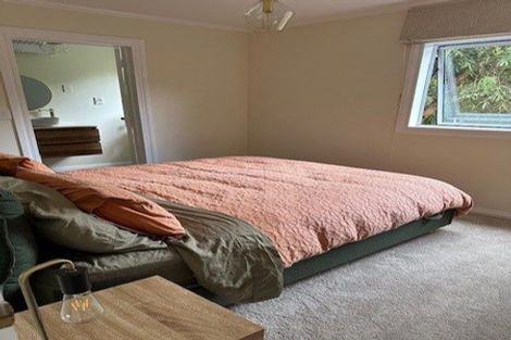 Photo of property in 112 Leinster Avenue, Raumati South, Paraparaumu, 5032