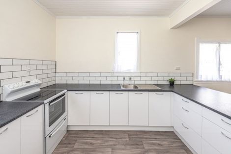 Photo of property in 53 Surrey Road, Springvale, Whanganui, 4501