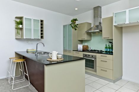 Photo of property in 17/40 Scarlet Oak Drive, Schnapper Rock, Auckland, 0632