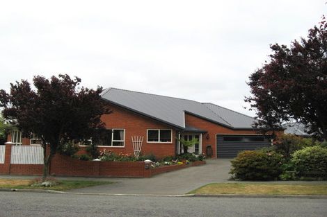 Photo of property in 2/65 Toorak Avenue, Avonhead, Christchurch, 8042