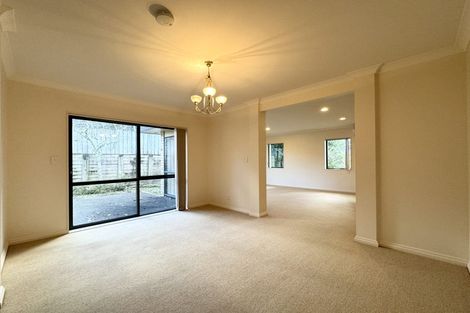 Photo of property in 4 Mackwell Road, Fairview Heights, Auckland, 0632
