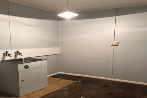 Photo of property in 63 Gladstone Street, Hawera, 4610