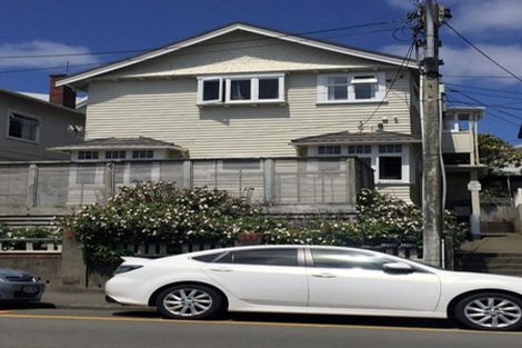 Photo of property in 17 Hankey Street, Mount Cook, Wellington, 6011