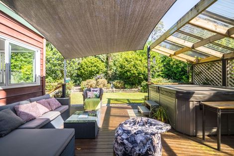 Photo of property in 71 Underhill Road, Featherston, 5710