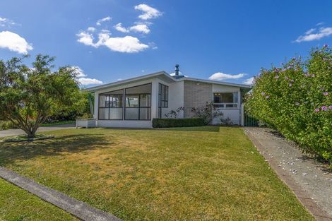 Photo of property in 4 Glen Street, Levin, 5510