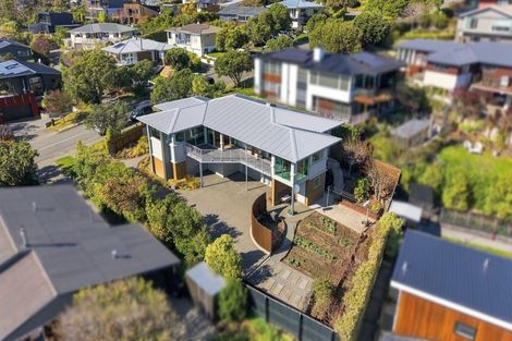 Photo of property in 271 Cannon Hill Crescent, Mount Pleasant, Christchurch, 8081