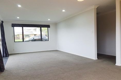 Photo of property in 5 Keven Road, Clarks Beach, Pukekohe, 2679