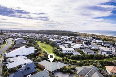 Photo of property in 14 Eastwood Rise, Waimairi Beach, Christchurch, 8083