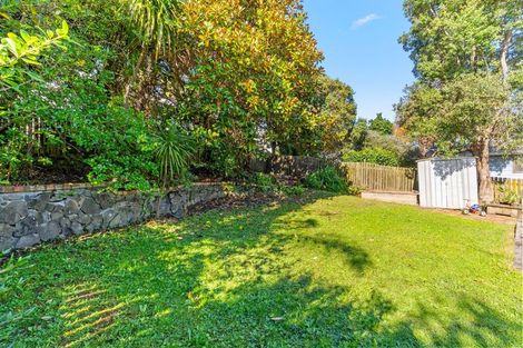 Photo of property in 56 Pemberton Avenue, Bayview, Auckland, 0629
