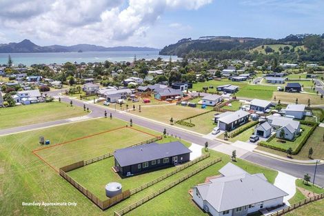 Photo of property in 43 Longreach Drive, Cooks Beach, Whitianga, 3591