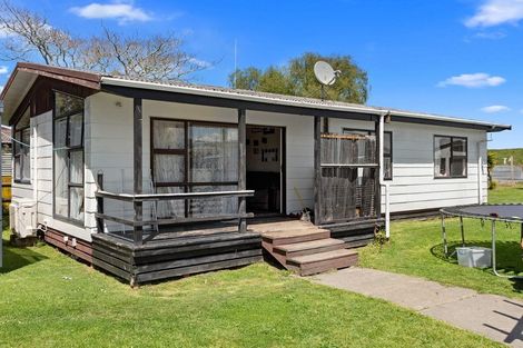 Photo of property in 95 Awatapu Drive, Whakatane, 3120