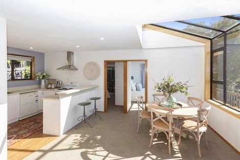 Photo of property in 1/127 Moncks Spur Road, Redcliffs, Christchurch, 8081