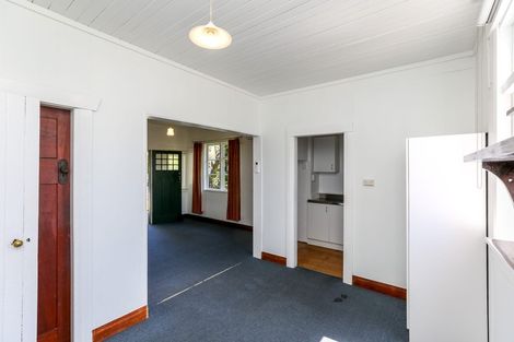 Photo of property in 43 Ballance Street, Lower Vogeltown, New Plymouth, 4310