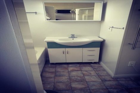 Photo of property in 17 Hector Grove, Trentham, Upper Hutt, 5018