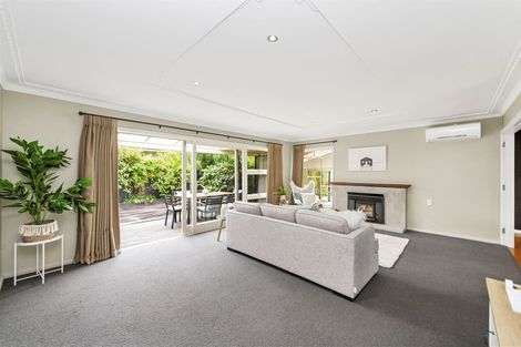 Photo of property in 17 Braithwaite Street, Ilam, Christchurch, 8041