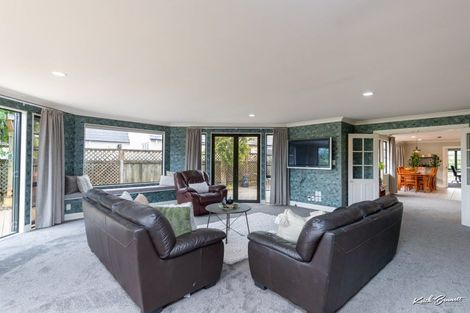 Photo of property in 29 Clearwater Terrace, Brown Owl, Upper Hutt, 5018