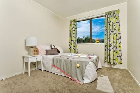 Photo of property in 26 Redwing Street, Browns Bay, Auckland, 0630