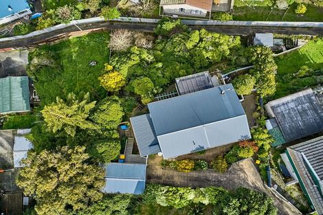 Photo of property in 27 Humphreys Grove, Titahi Bay, Porirua, 5022