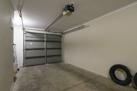 Photo of property in 9/64 Kawaha Point Road, Kawaha Point, Rotorua, 3010
