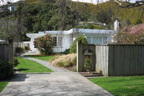 Photo of property in 73 Wyndrum Avenue, Waterloo, Lower Hutt, 5011