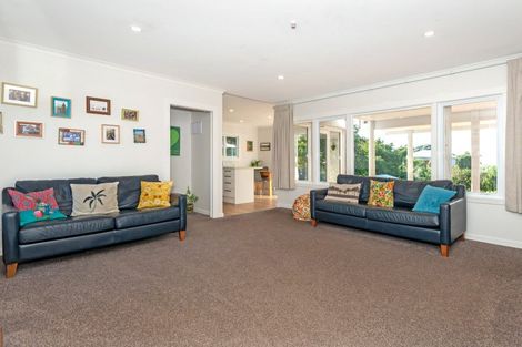 Photo of property in 27 Douglas Street, Okitu, Gisborne, 4010