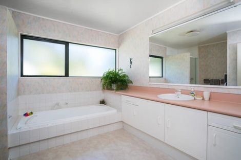 Photo of property in 103 Huka Falls Road, Rangatira Park, Taupo, 3384