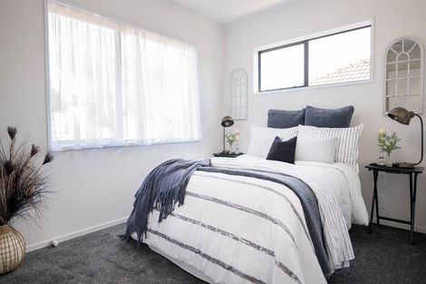 Photo of property in 1/75 Aberfeldy Avenue, Highland Park, Auckland, 2010